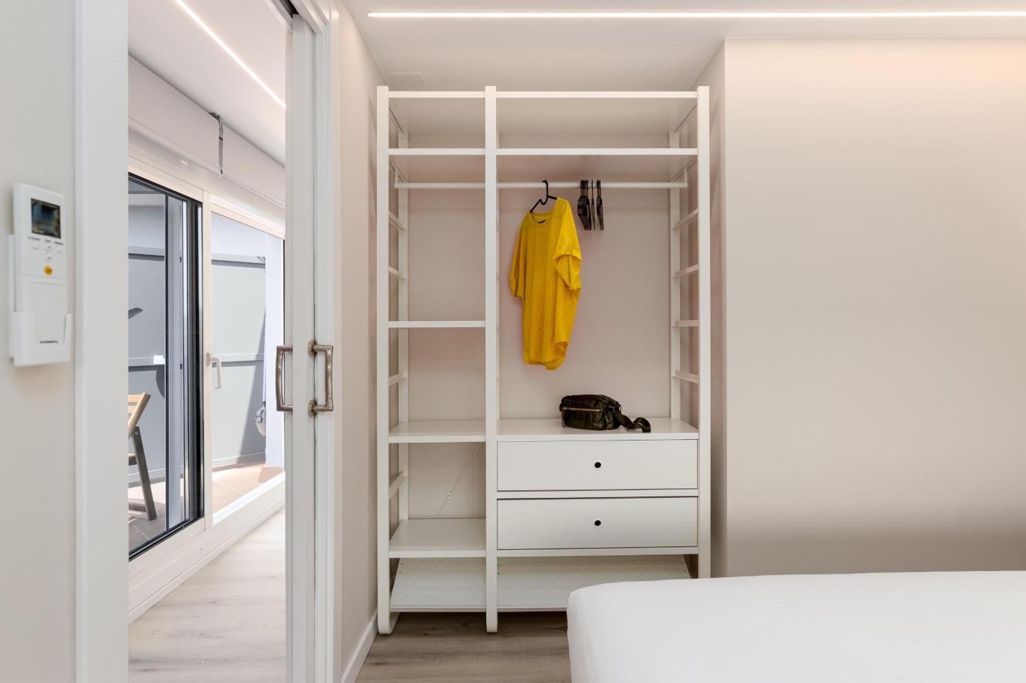 Aparthotel Vilassar Vilassar De Mar Oda fotoğraf